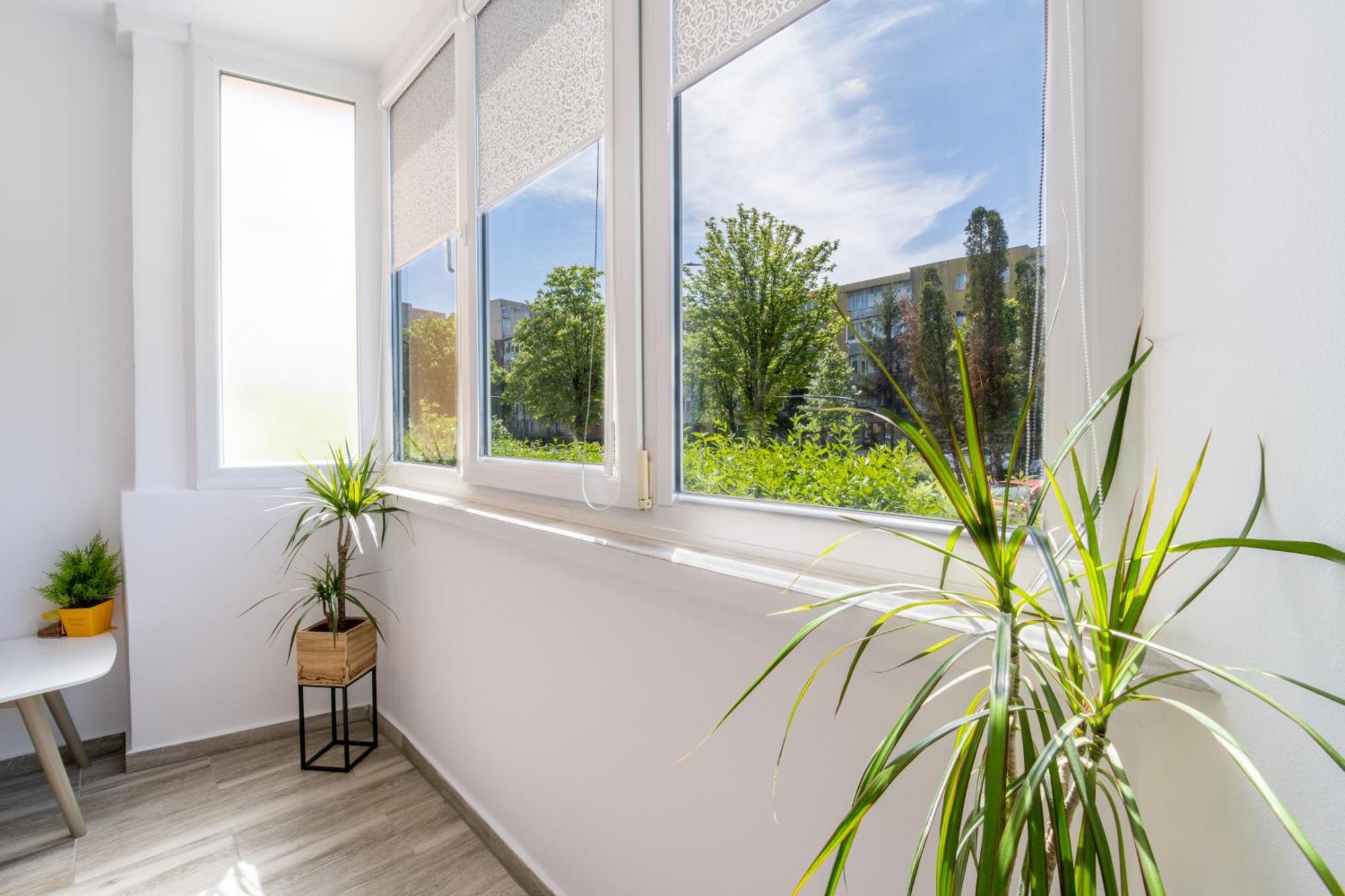 Springhome - Cozy Apartment With Balcony & Parking Brașov Exterior foto