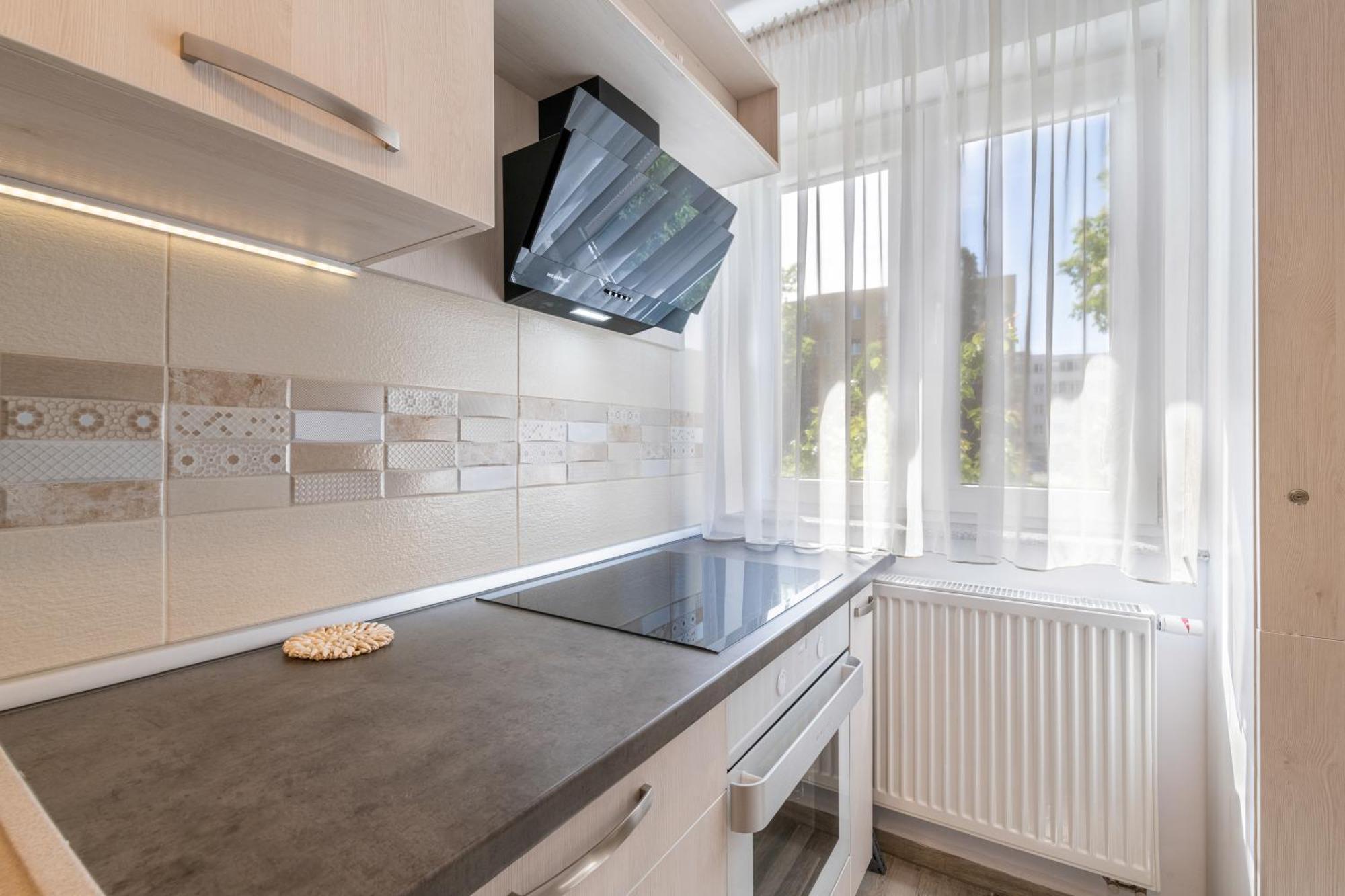 Springhome - Cozy Apartment With Balcony & Parking Brașov Exterior foto